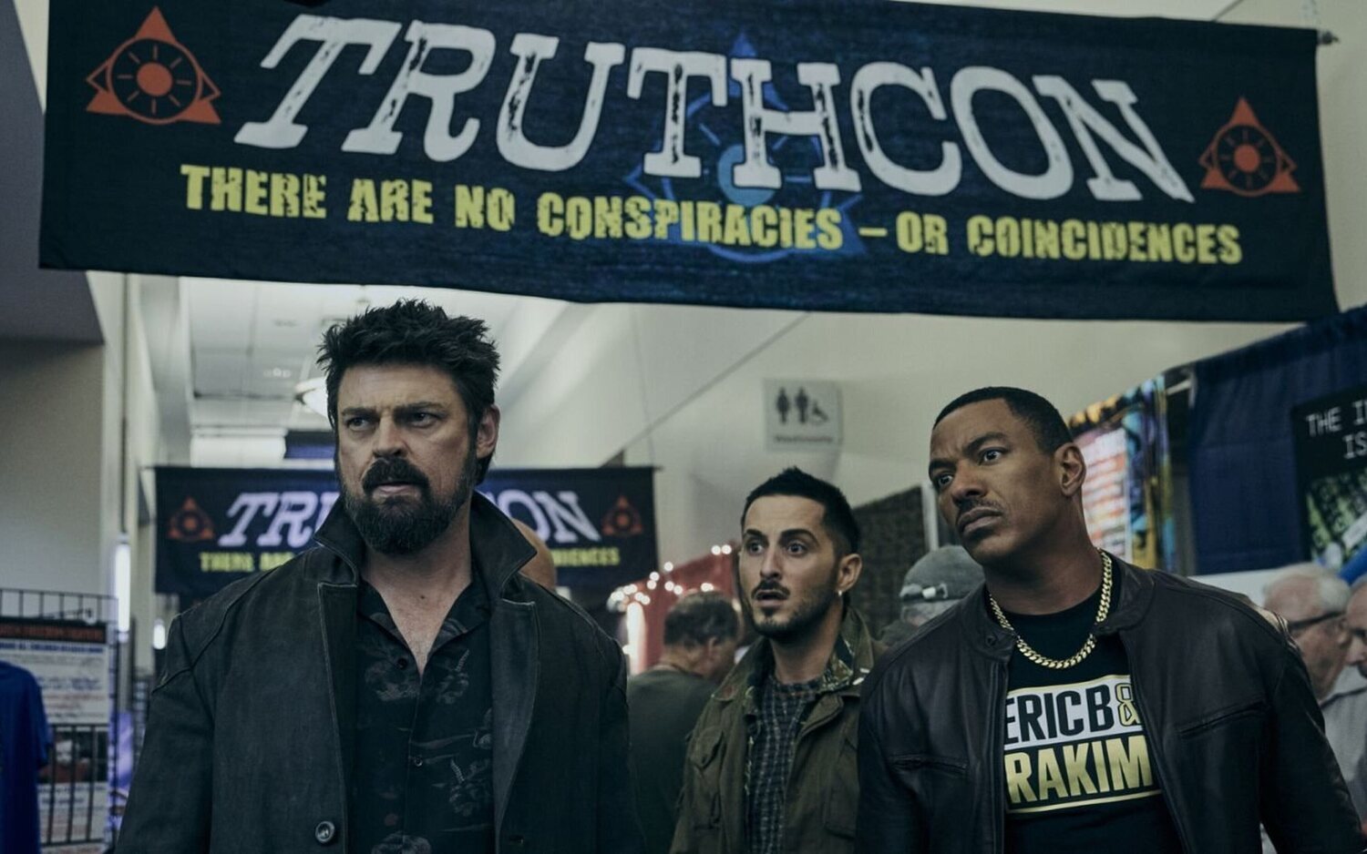 Karl Urban, Tomer Capone y Laz Alonso en 'The Boys'