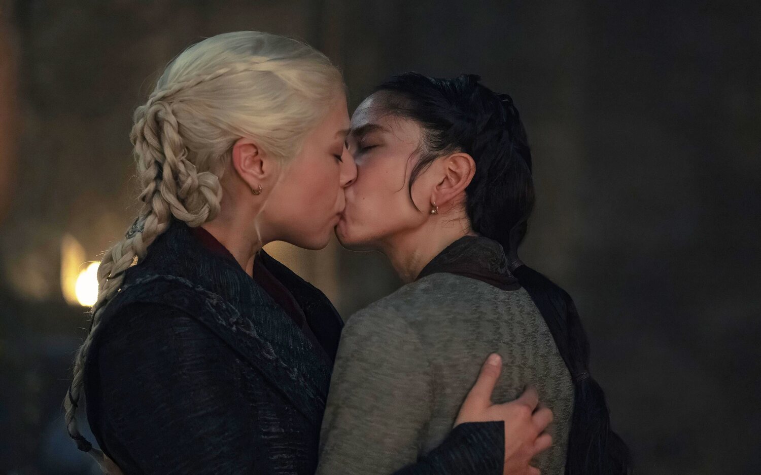 El beso lésbico de Rhaenyra y Mysaria en 'La Casa del Dragón'