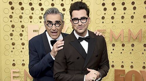 Dan Levy y Eugene Levy serán los presentadores de los Premios Emmy 2024