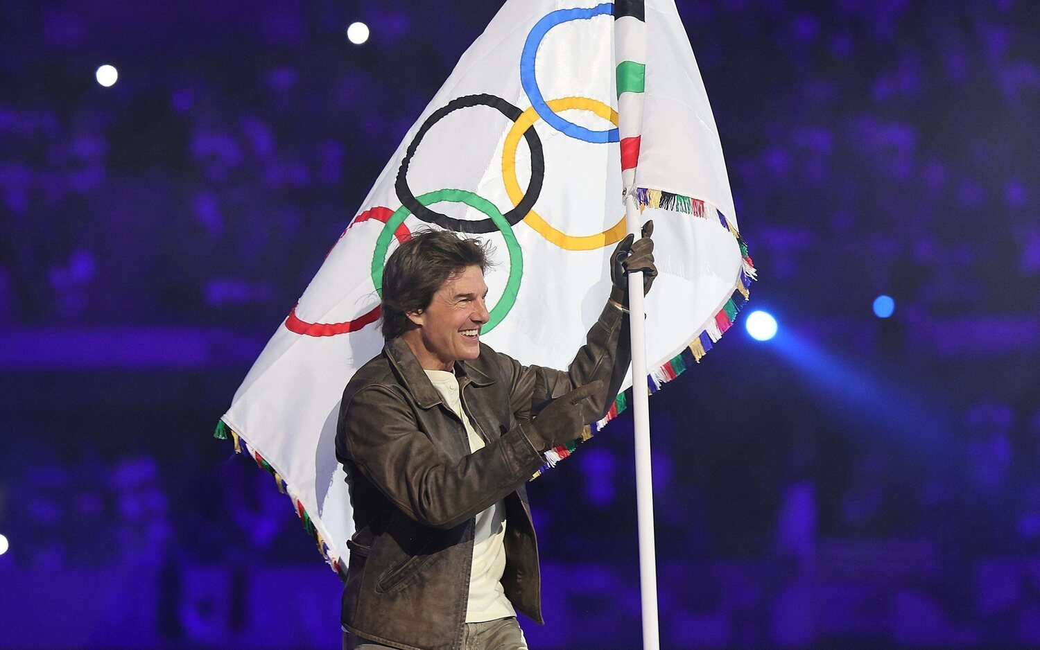 Tom Cruise en la ceremonia de clausura de los Juegos Olímpicos de París