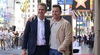 Ewan McGregor recibe su estrella en el Paseo de la Fama con un emotivo discurso de su padawan Hayden Christensen