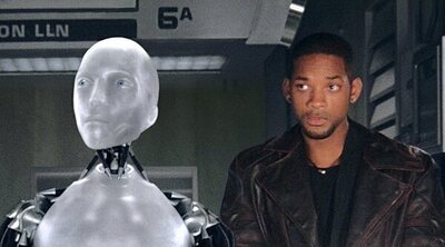 Alex Proyas acusa a Elon Musk de robarle sus diseños de 'Yo, robot' para sus nuevas creaciones robóticas