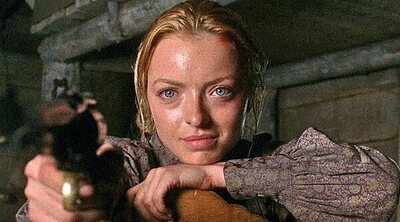 Francesca Eastwood, hija de Clint Eastwood, es detenida en Beverly Hills por violencia doméstica