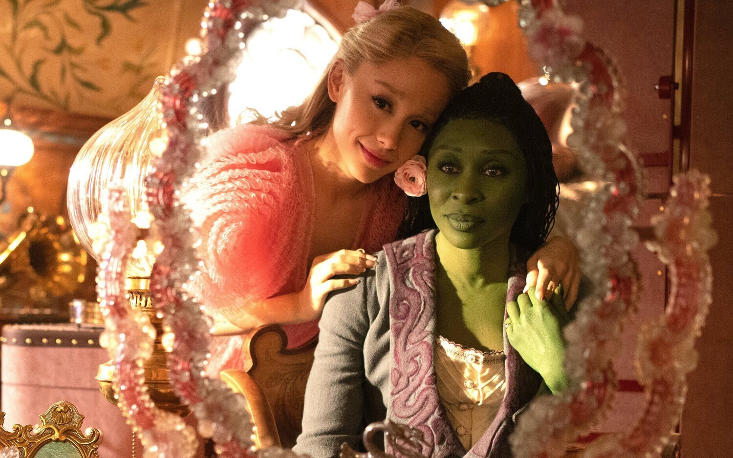 Elphaba y Glinda en 'Wicked'