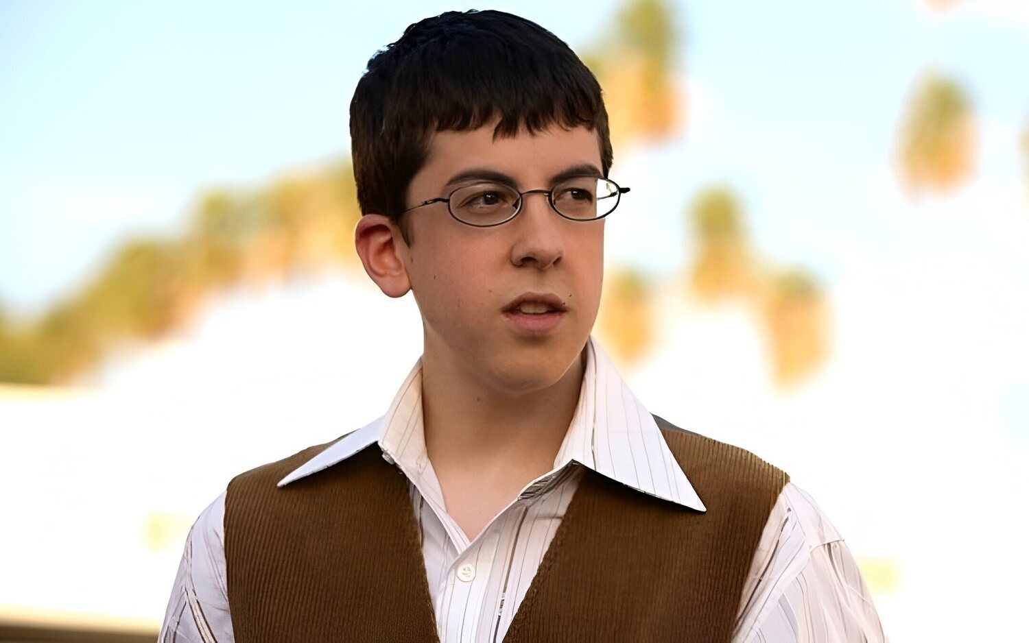 Christopher Mintz-Plasse, presa de uno de su álter ego, McLovin