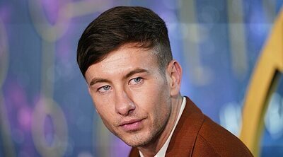 Barry Keoghan abandona las redes tras una oleada de odio y denuncia acoso a su familia