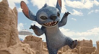 Stitch se vuelve a colar en otra película de Disney en el nuevo teaser y póster de su remake en acción real