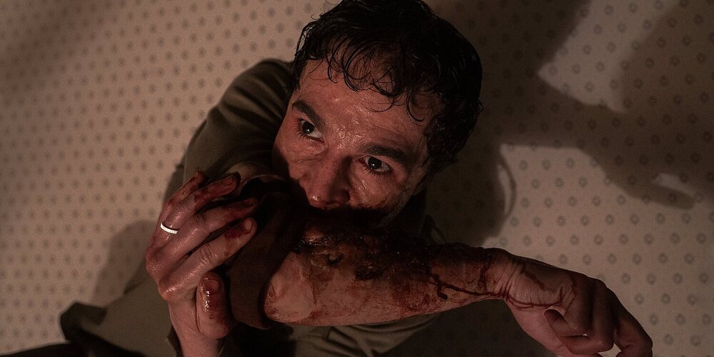 'Hombre lobo' desafía a mantener la mirada con un inteligente cóctel de suspense, body horror y drama familiar