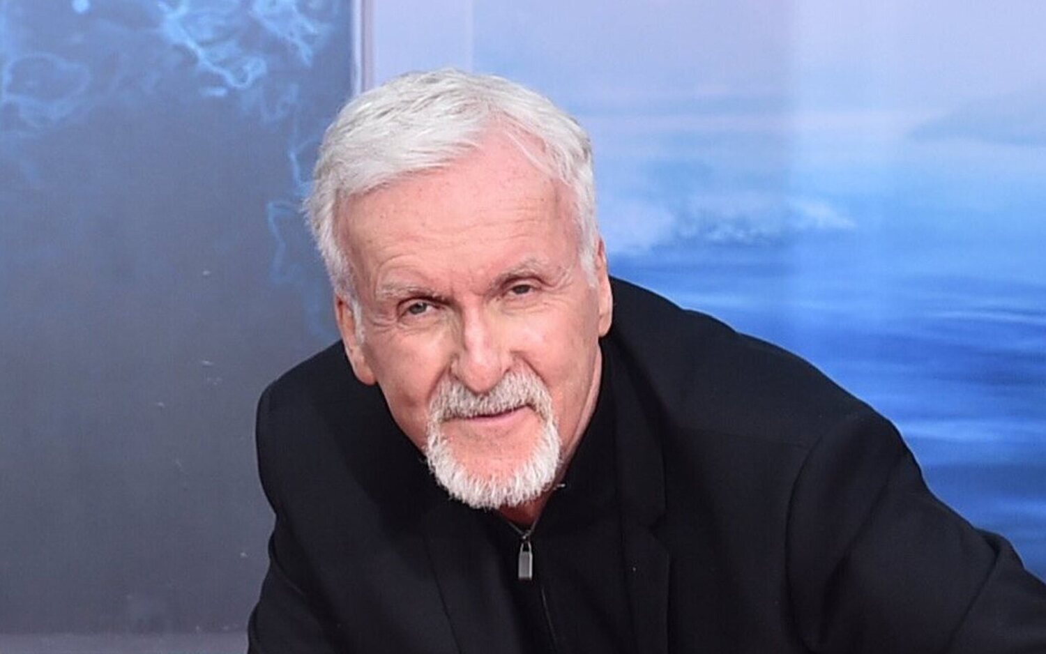 James Cameron en la premiere de 'Avatar: El Sentido del Agua'