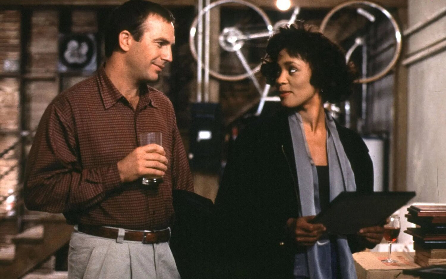 Kevin Costner y Whitney Houston en 'El guardaespaldas'