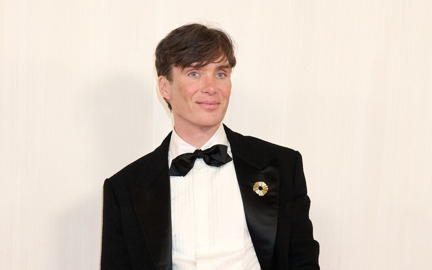 Cillian Murphy en la alfombra roja de los Oscar 2024