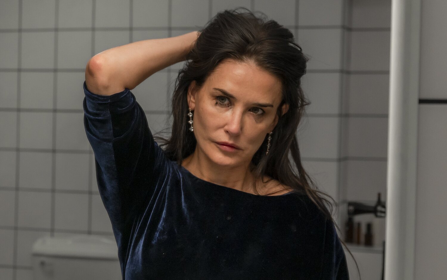 Demi Moore en un escena ya icónica de 'La sustancia'