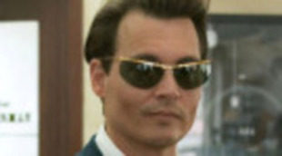 Póster de 'The rum diary', Johnny Depp se da a la bebida