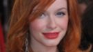 Christina Hendricks podría unirse a Elle Fanning en el drama 'Bomb'