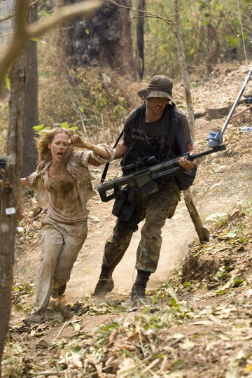 Imágenes de Julie Benz en 'John Rambo'