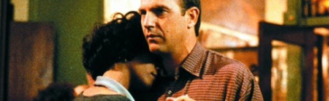 Kevin Costner y Whitney Houston en El guardaespaldas