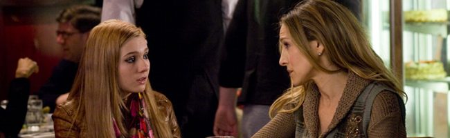 Abigail Breslin y Sarah Jessica Parker en 'Noche de fin de año'