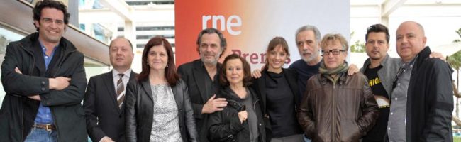  Foto de familia de los Premios Sant Jordi