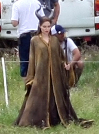 Angelina Jolie en el set de Maleficent