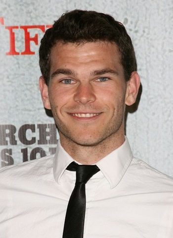 Josh Helman