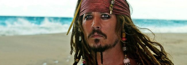 Piratas del Caribe: En mareas misteriosas