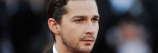 Shia LaBeouf vuelve a plagiar desde versos hasta reseñas