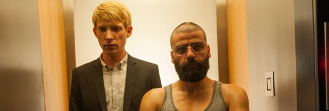 Domhnall Gleeson y Oscar Isaac