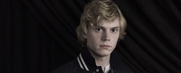 Evan Peters seguirá abonado a 'American Horror Story'