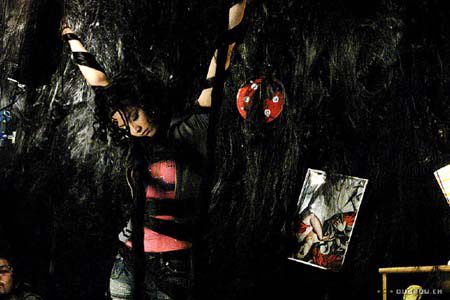 'Exte: hair extensions', terror capilar