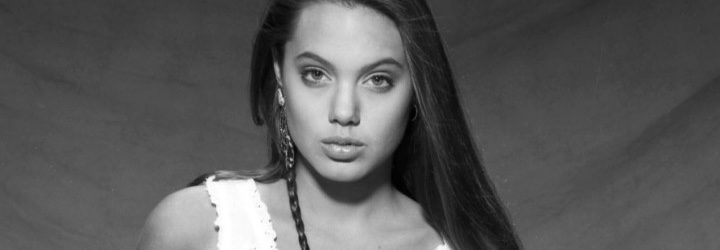  Angelina Jolie como modelo a los 15 años