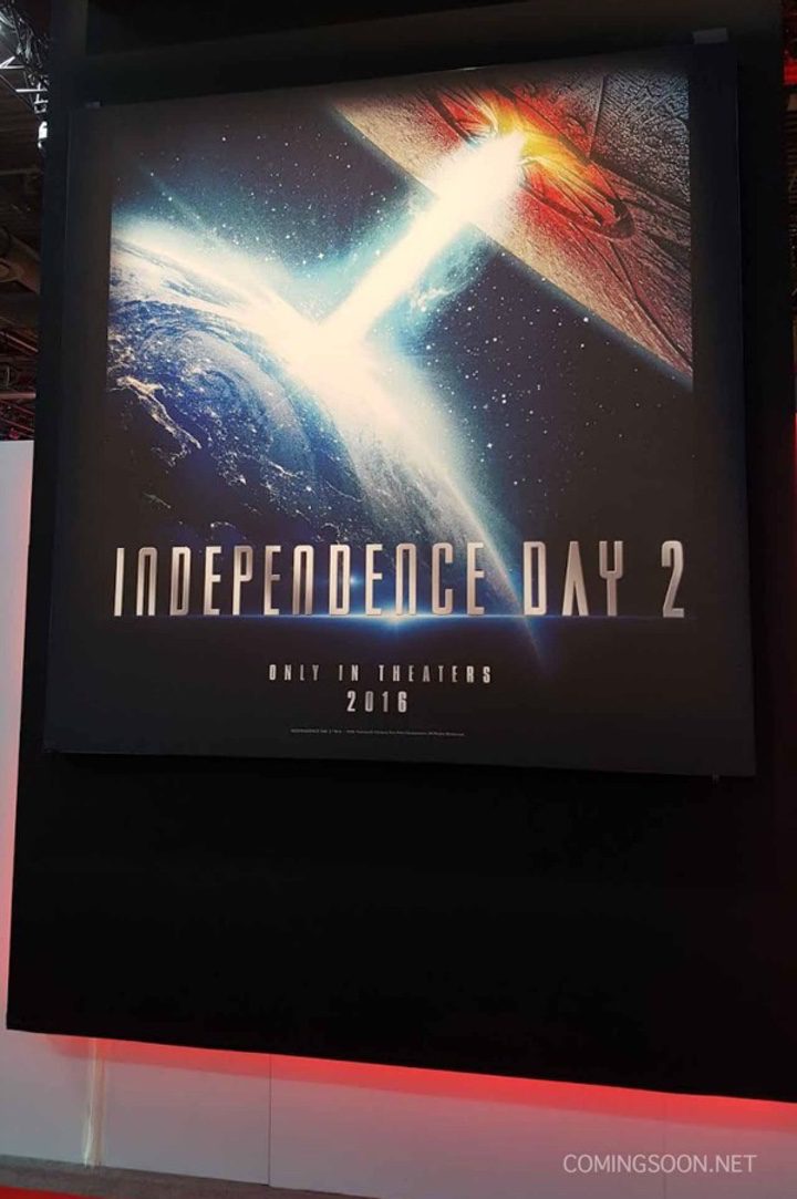  Póster promocional de 'Independence Day 2'