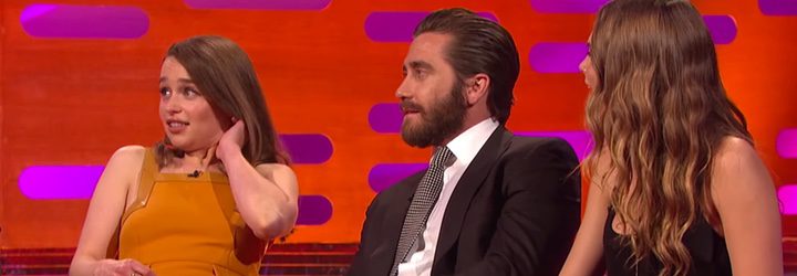  Emilia Clarke y Jake Gyllenhaal