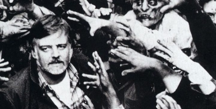 Romero en 1968, rodeado de sus zombies