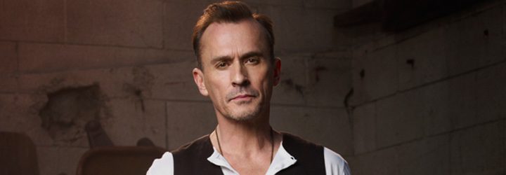 Robert Knepper