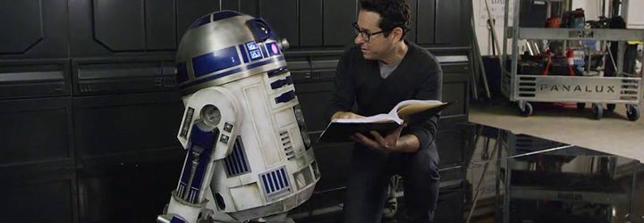 Abrams y R2D2