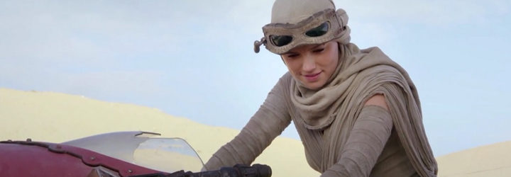  Daisy Ridley como Rey en 'Star Wars: El despertar de la fuerza'