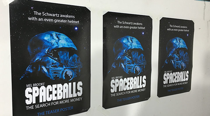 posters de Spaceballs en el metro