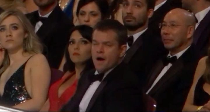  Matt Damon bosteza en la última gala de los Oscar