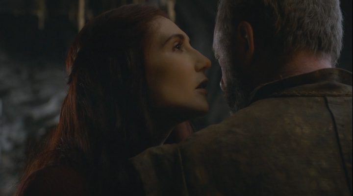  Melisandre y Davos en 'Juego de Tronos