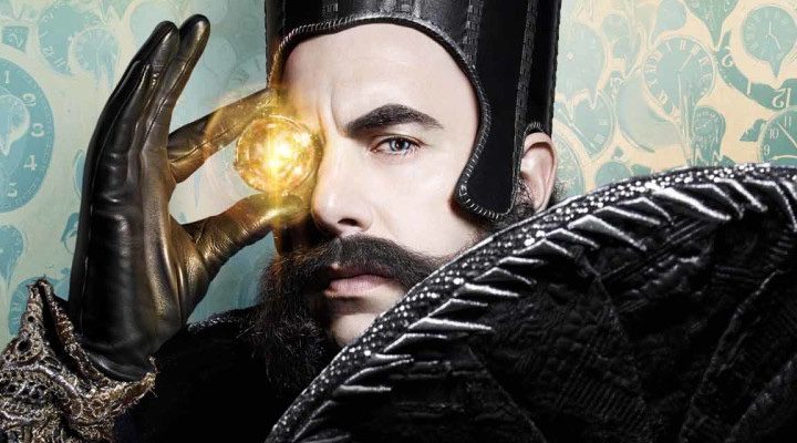 Sacha Baron Cohen en 'Alicia a través del espejo'