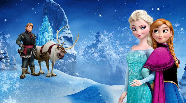  Elsa y su hermana Ana en 'Frozen: El reino del hielo