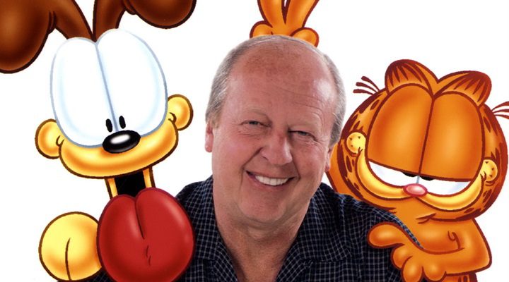 Jim Davis con sus personajes