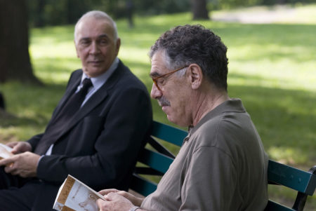 'The caller', lo nuevo de Frank Langella