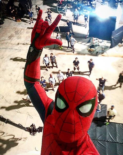 selfie de Tom Holland en Instagram