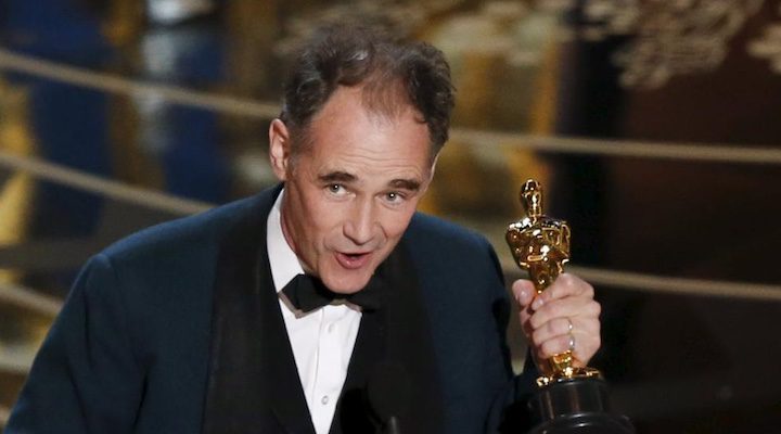  Mark Rylance recoge el Oscar por 'El puente de los espías'