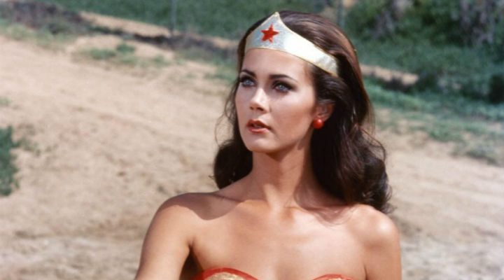 Lynda Carter como Wonder Woman