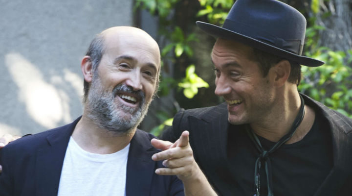 Javier Cámara y Jude Law, buenos amigos