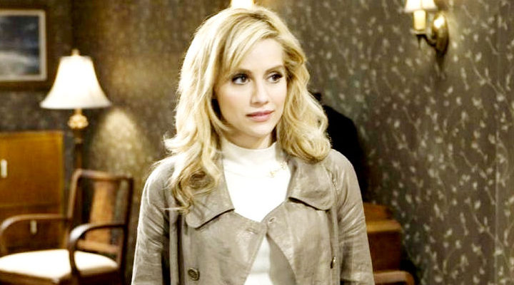  Brittany Murphy en 'Across the Hall'