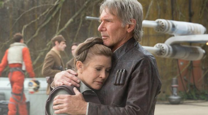 Abrazo entre Leia y Han en 'Star Wars: El despertar de la Fuerza'