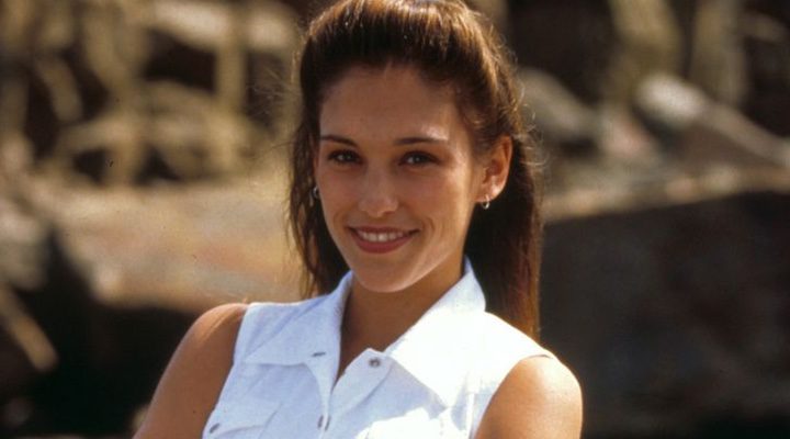 Amy Jo Johnson